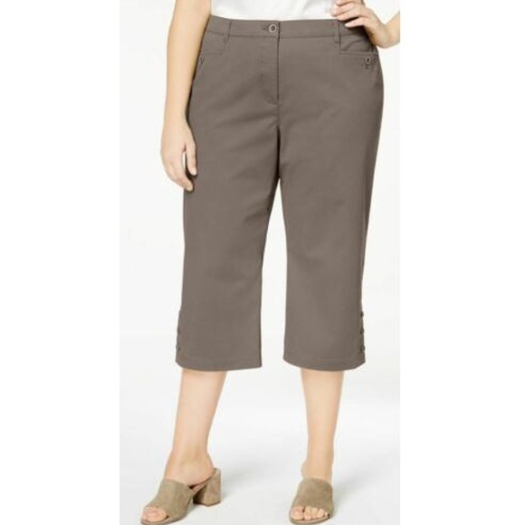 Karen Scott Pants - Karen Scott Brown Cuff Capri Shorts 16W